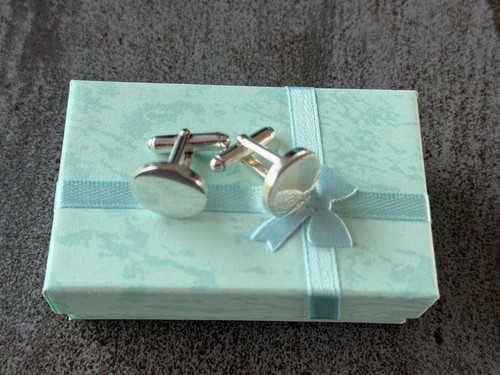 Tiffany vintage round - &,